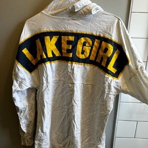 Lake Girl | Hooded Spirit Jersey | size medium | $18